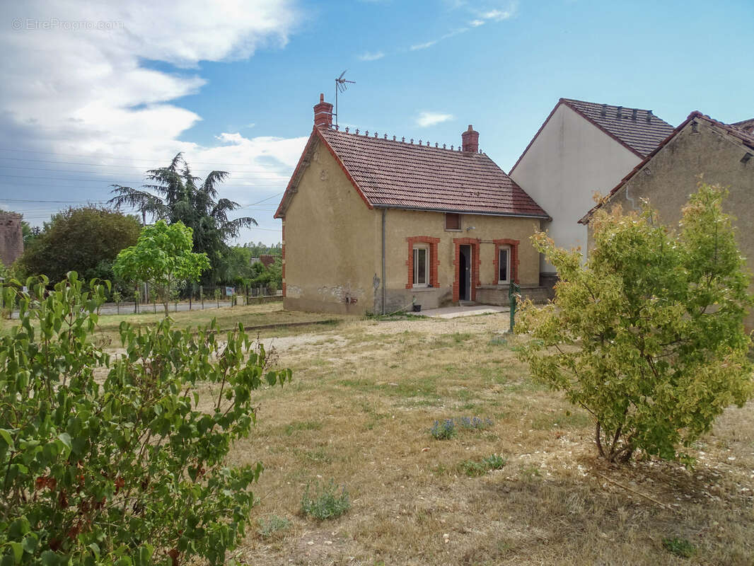Maison en centre bourg - photo 2