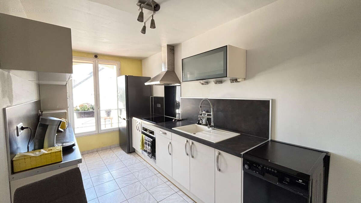 Appartement à ASNIERES-SUR-OISE