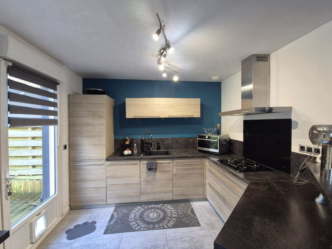 Maison à VERT-SAINT-DENIS