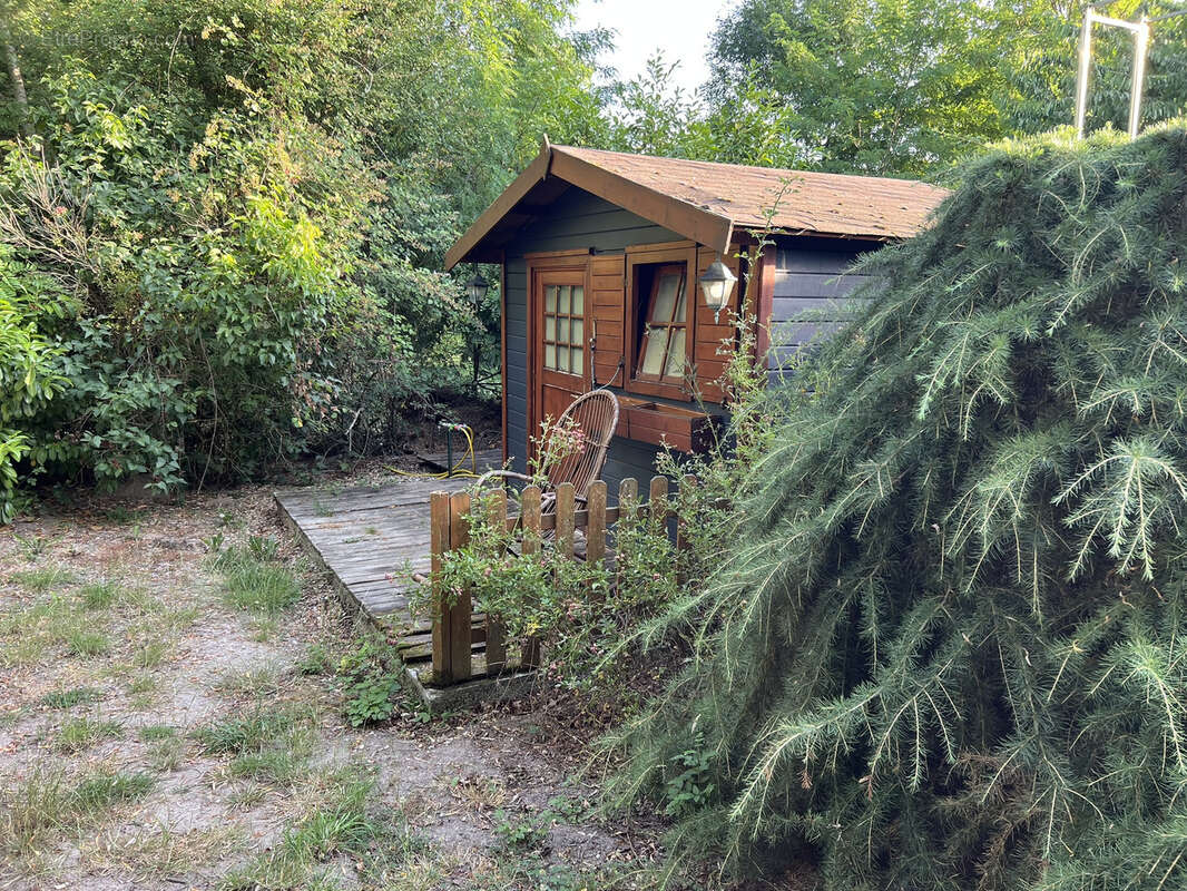Maison à AMILLY