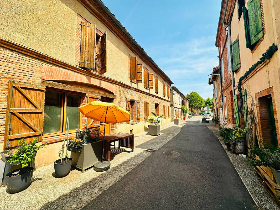 Appartement à BUZET-SUR-TARN