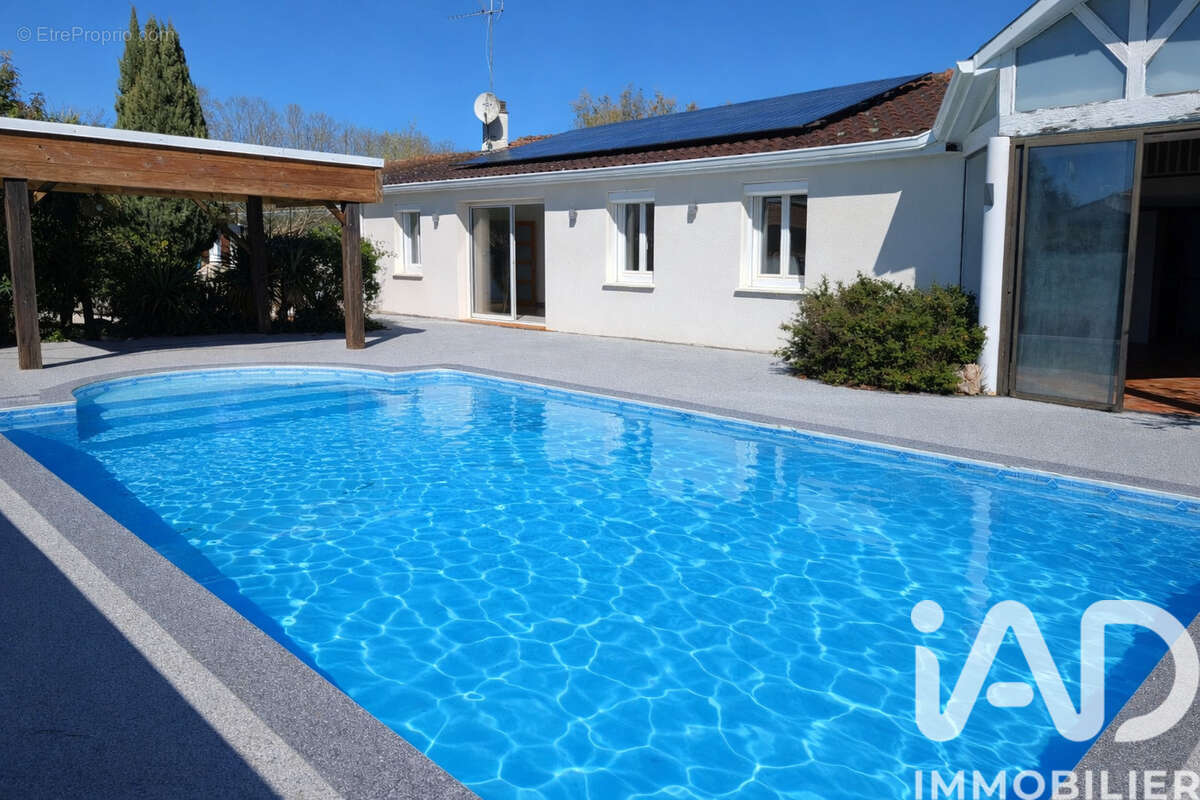 Maison 167 m² à Noe  - photo 2