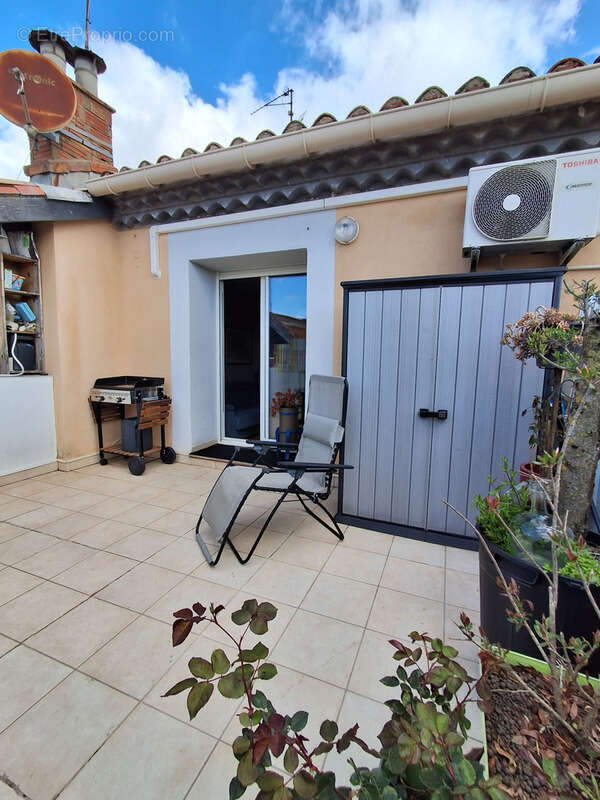 Appartement à LEZIGNAN-CORBIERES