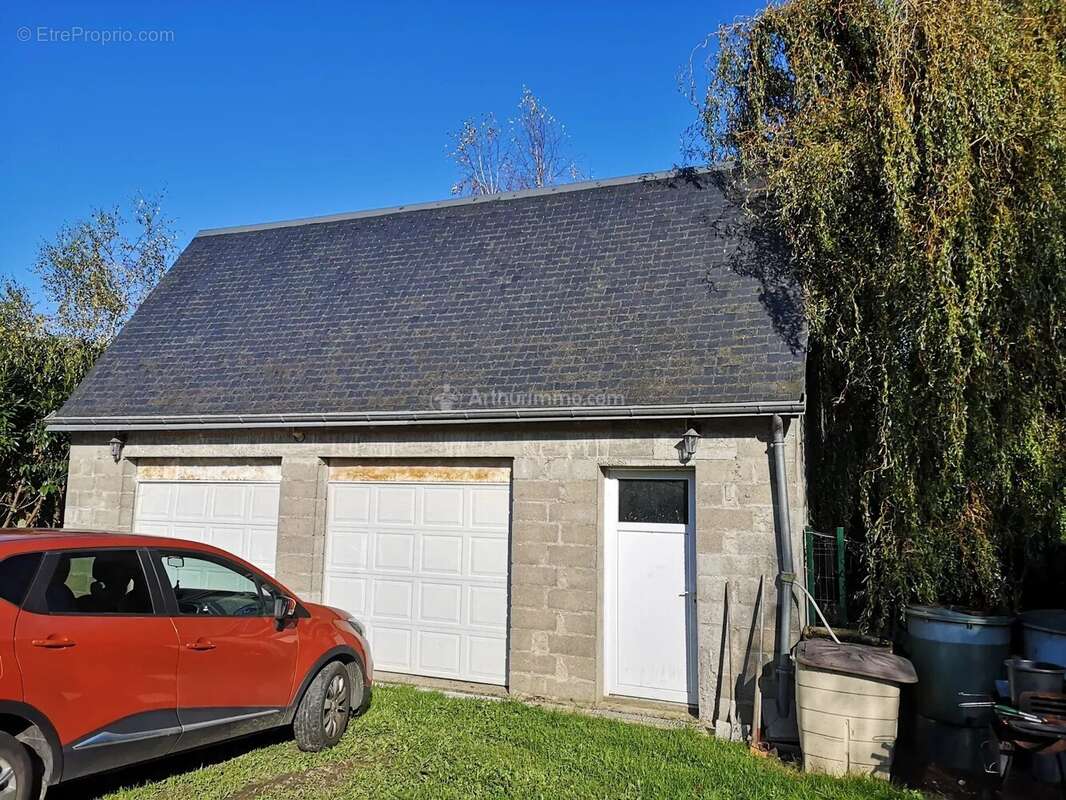 Maison à LA CHARTRE-SUR-LE-LOIR