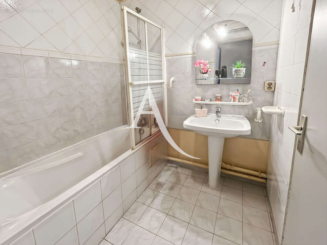 Appartement à MARSEILLE-13E