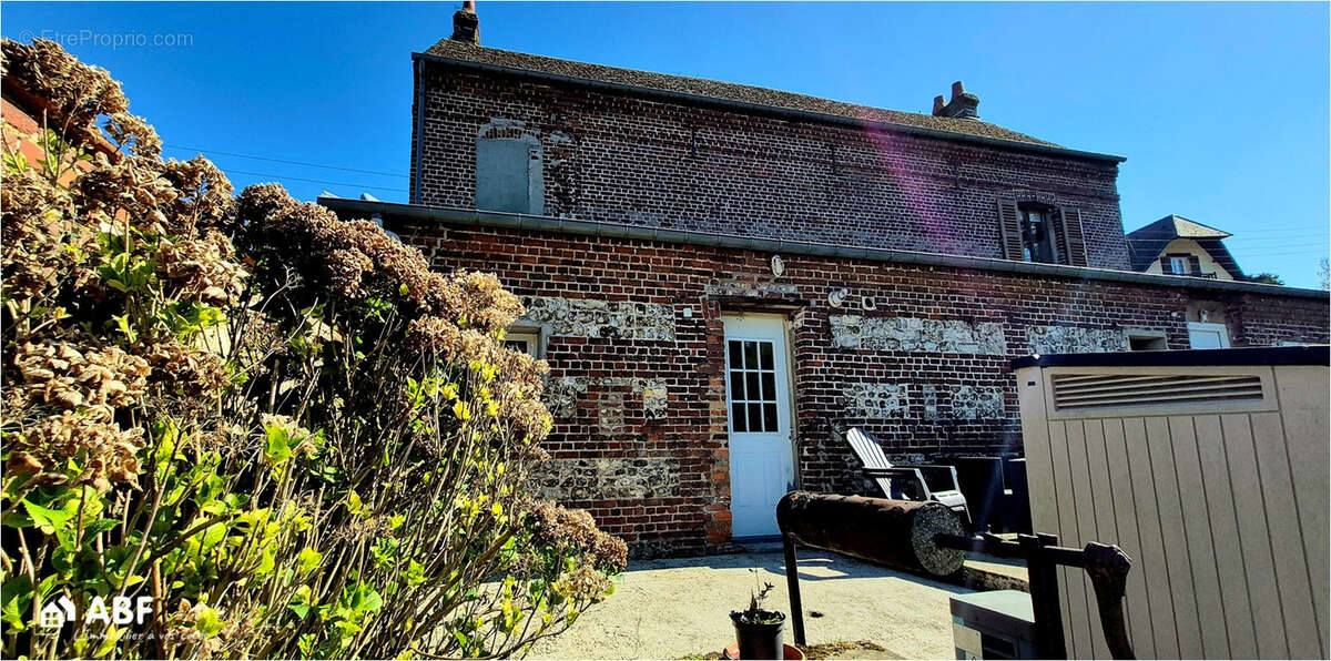 Maison à ARQUES-LA-BATAILLE