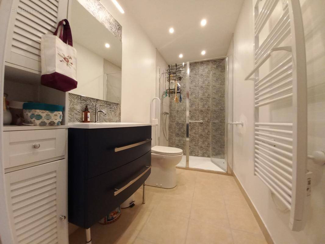 Maison en pierre 4 chambres a vendre au quillio (22) bretagn - photo 9