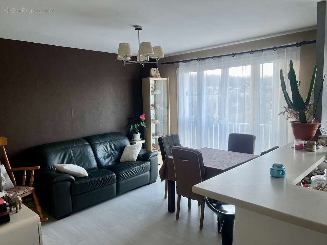 Appartement à VILLEBON-SUR-YVETTE