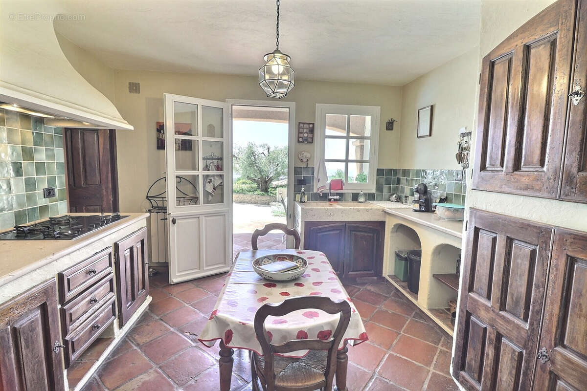 Maison à LA CADIERE-D'AZUR