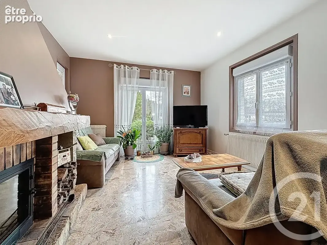 Maison 6 pièces 130 m² à vendre à Chartres (28000) - photo 3