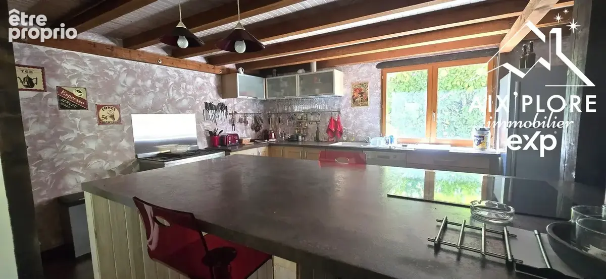Maison 6 pièces 260 m² à vendre à L'abergement-De-Varey (01640) - photo 6