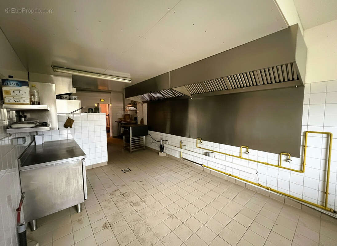 Maison à CHAMPROND-EN-GATINE