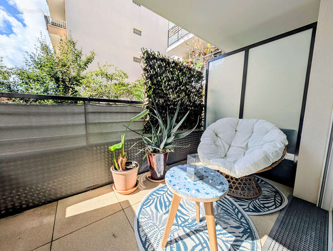 Appartement à ROSNY-SOUS-BOIS