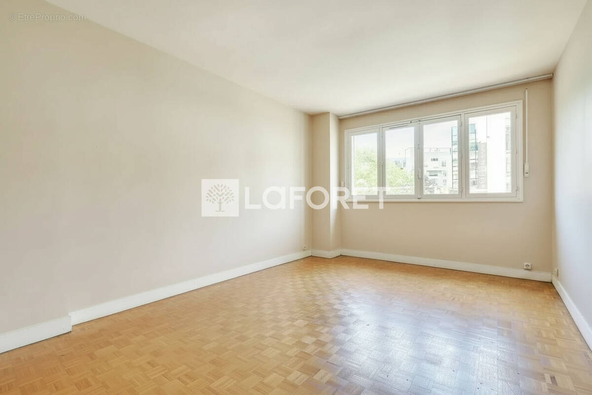 Appartement à PARIS-13E