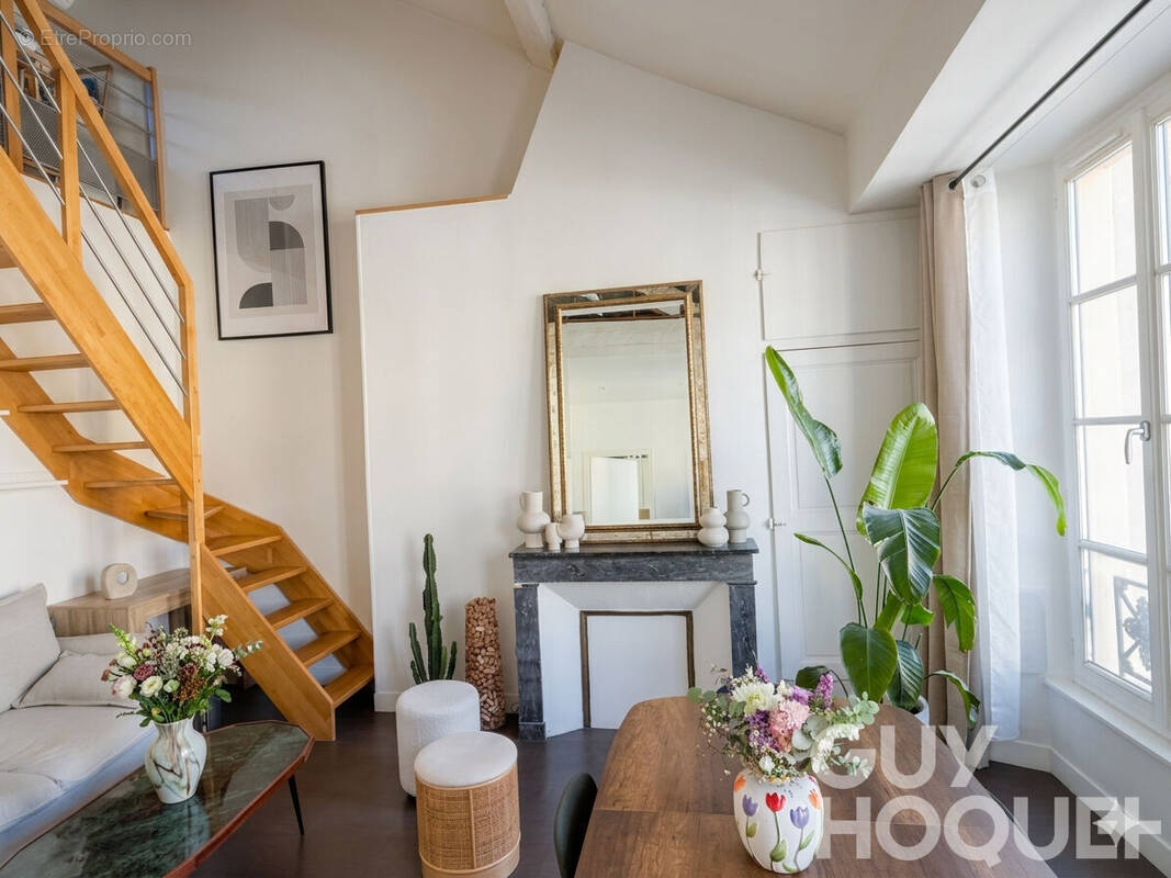 Appartement à VERSAILLES