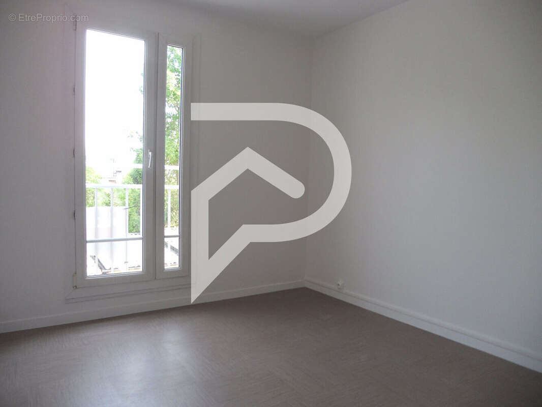 Appartement à LIMEIL-BREVANNES