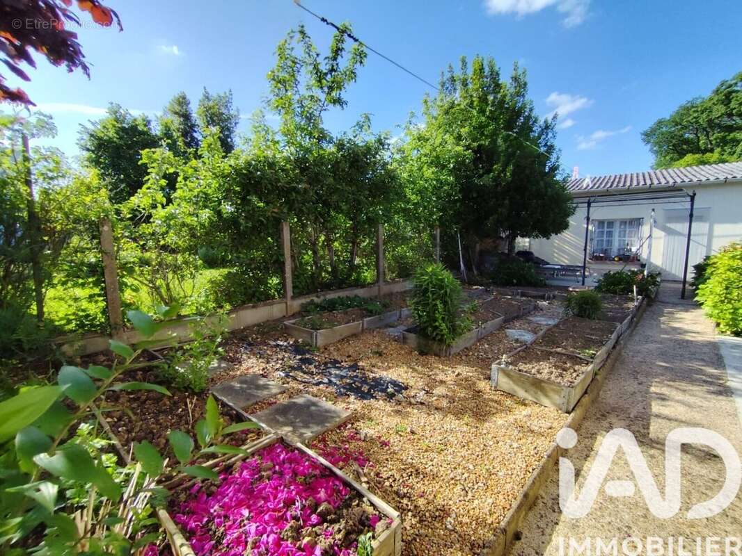 Photo 3 - Maison à LUISANT