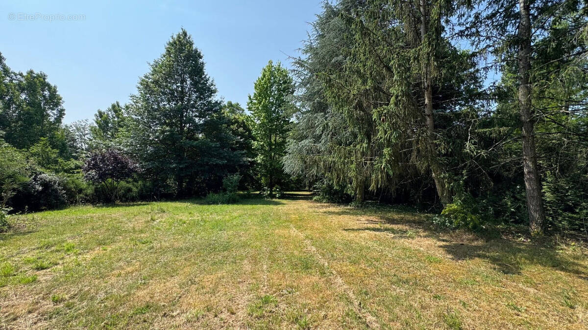 Terrain à ROMORANTIN-LANTHENAY