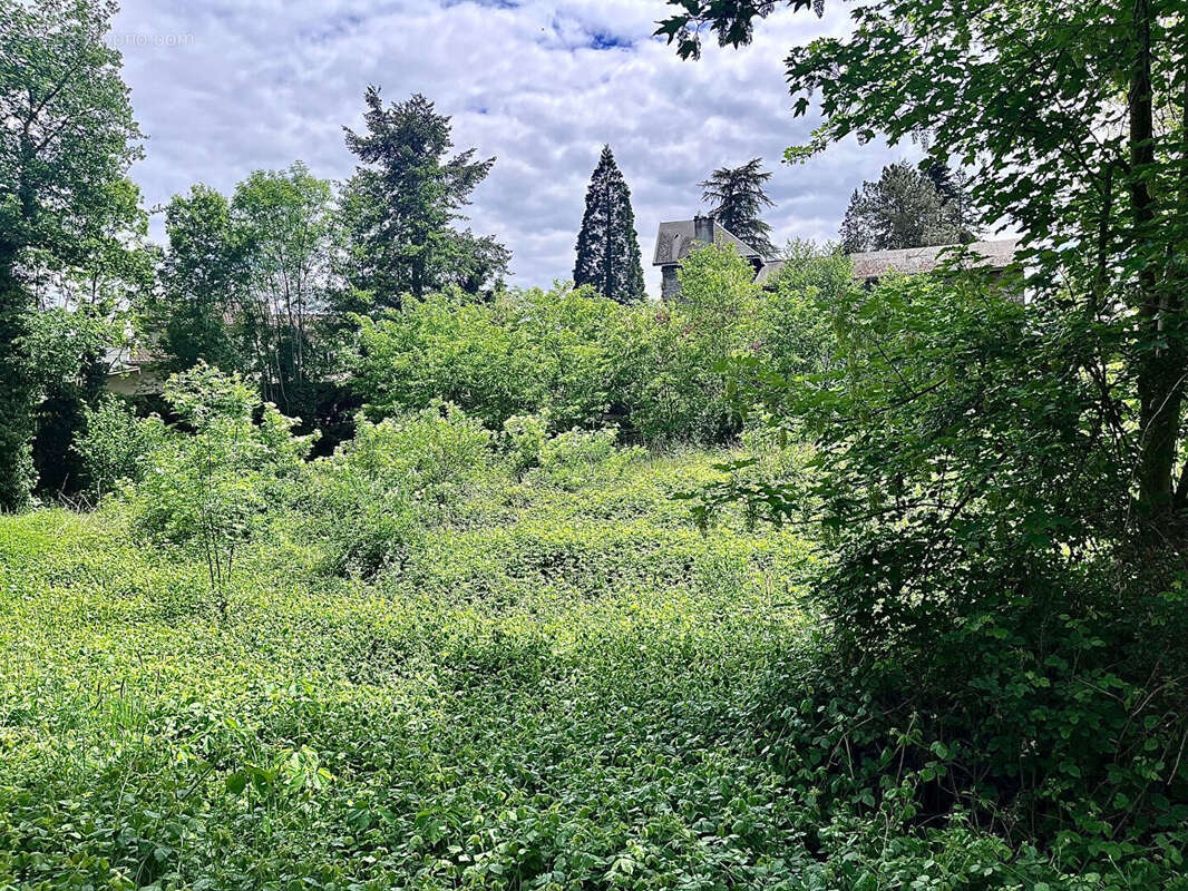 Terrain à PESCHADOIRES