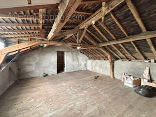 Maison à CINQ-MARS-LA-PILE