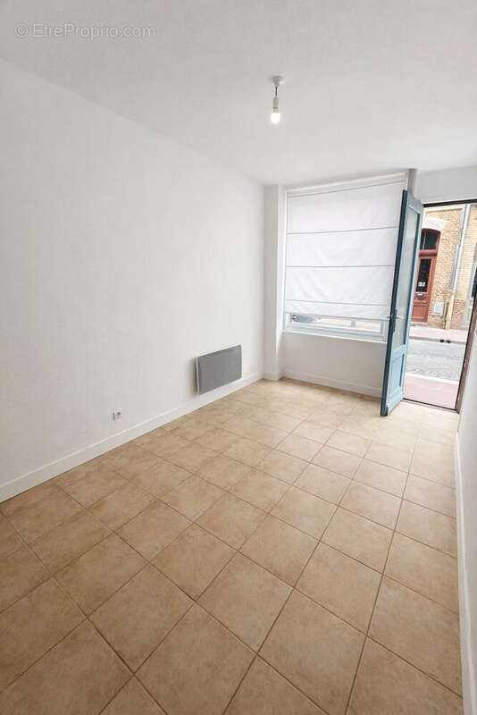 Commerce à TROUVILLE-SUR-MER