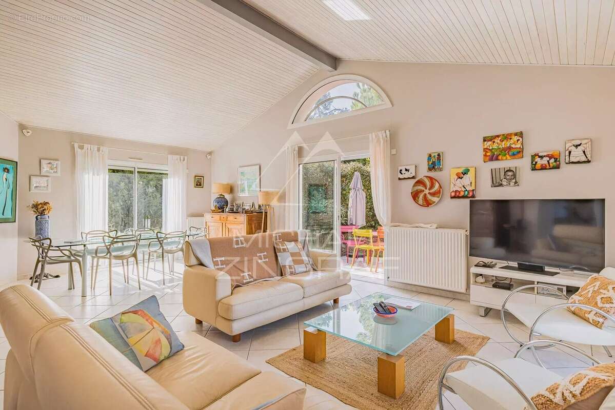 Maison à LE BOUSCAT