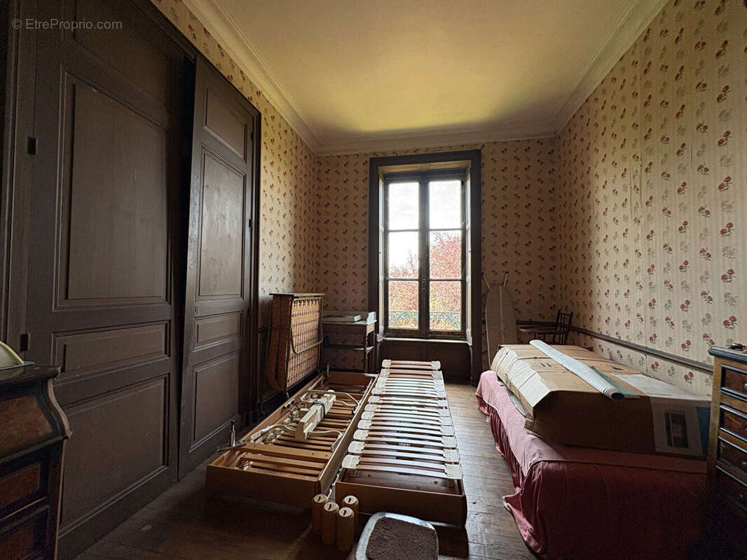 Maison de caractère à vendre - 336m² sur 2 hectares - Les Brulais, à 40 minutes de Rennes - photo 5