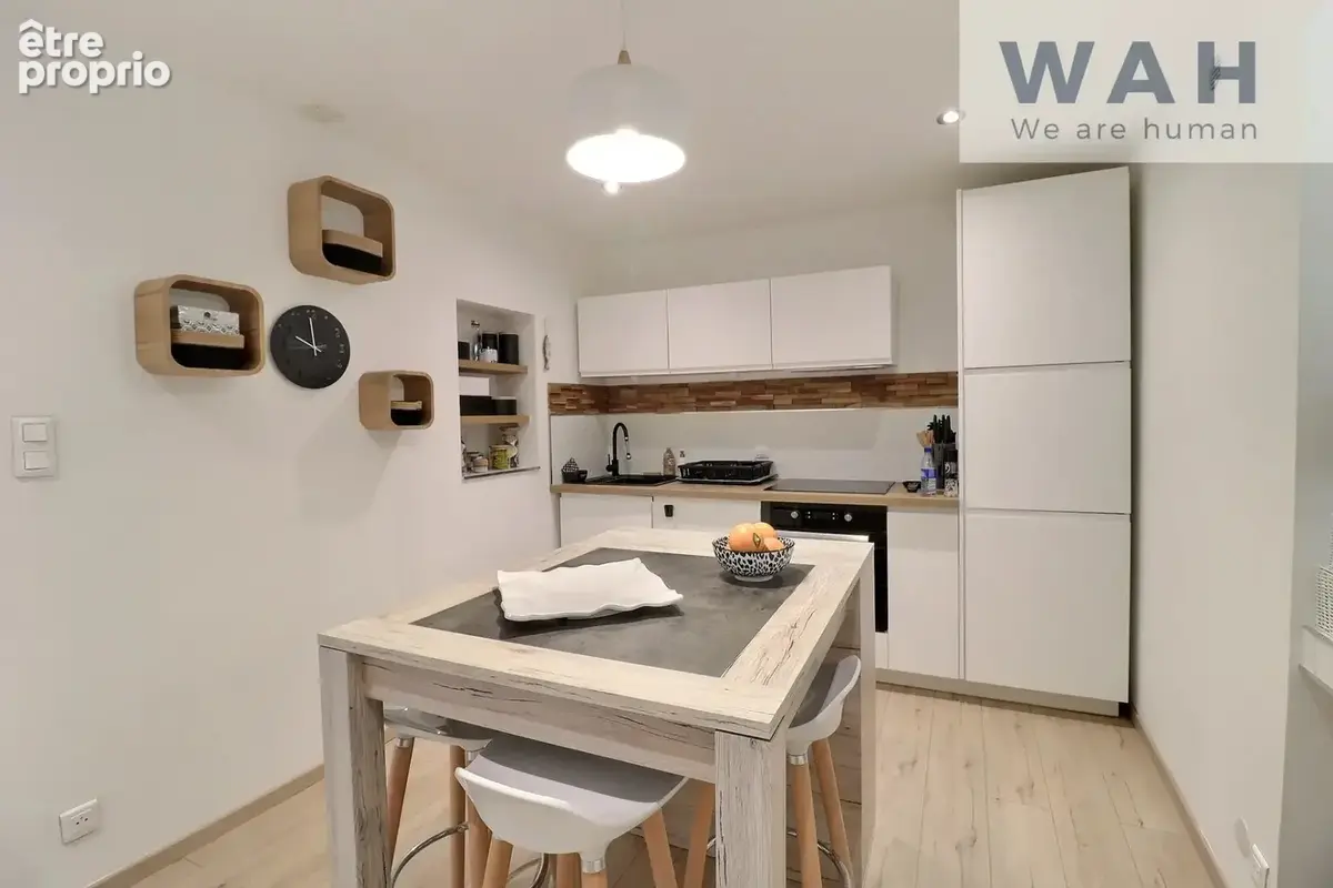 Maison de ville 4 pieces 104 m2 habitables a saint gilles - photo 4