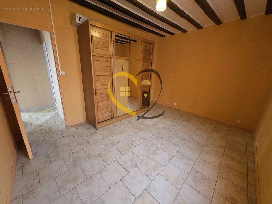 Maison à LA CHAPELOTTE