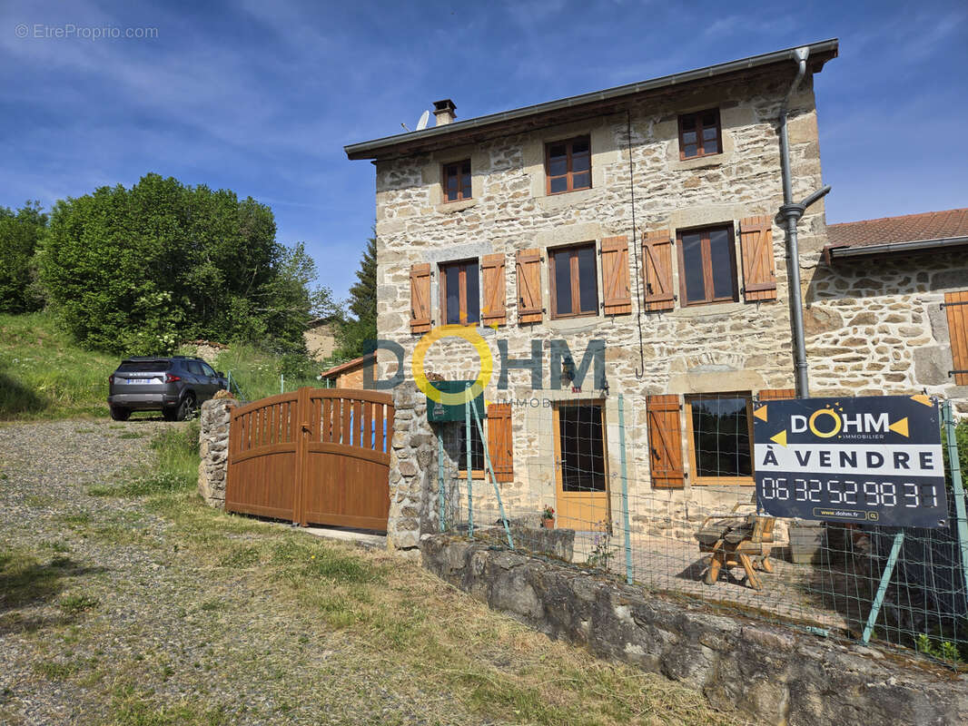 Maison à DORANGES