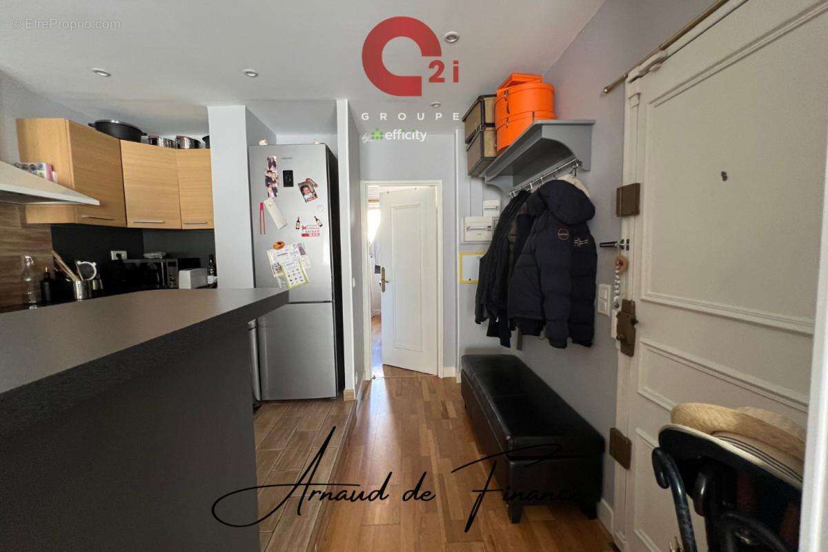 Appartement à LA CELLE-SAINT-CLOUD