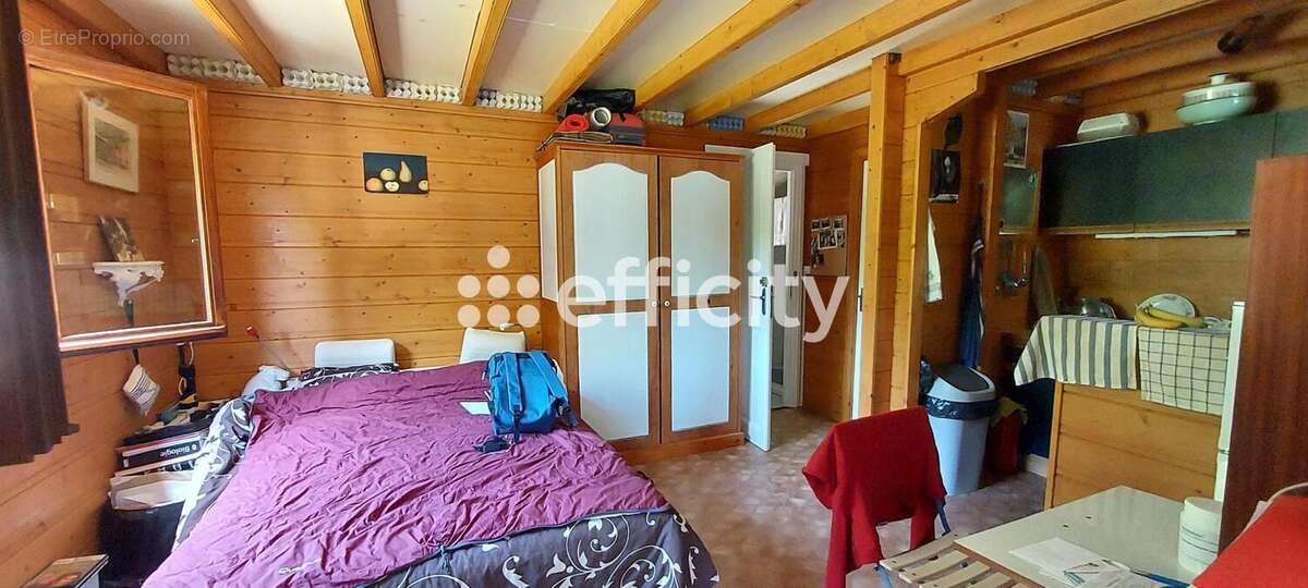 Maison 37 m² à Saint-Priest-Taurion  - photo 16