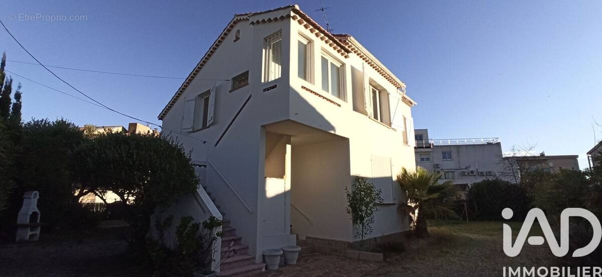 Photo 1 - Maison à FREJUS