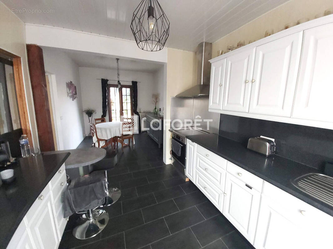 Maison à VILLEMOMBLE