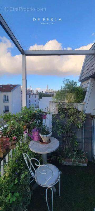 Appartement à PARIS-15E