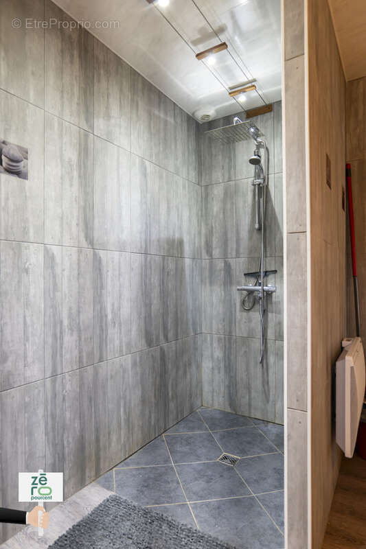 Maison à SAINT-HILAIRE-LA-FORET