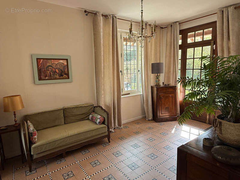 Maison à GRISY-LES-PLATRES