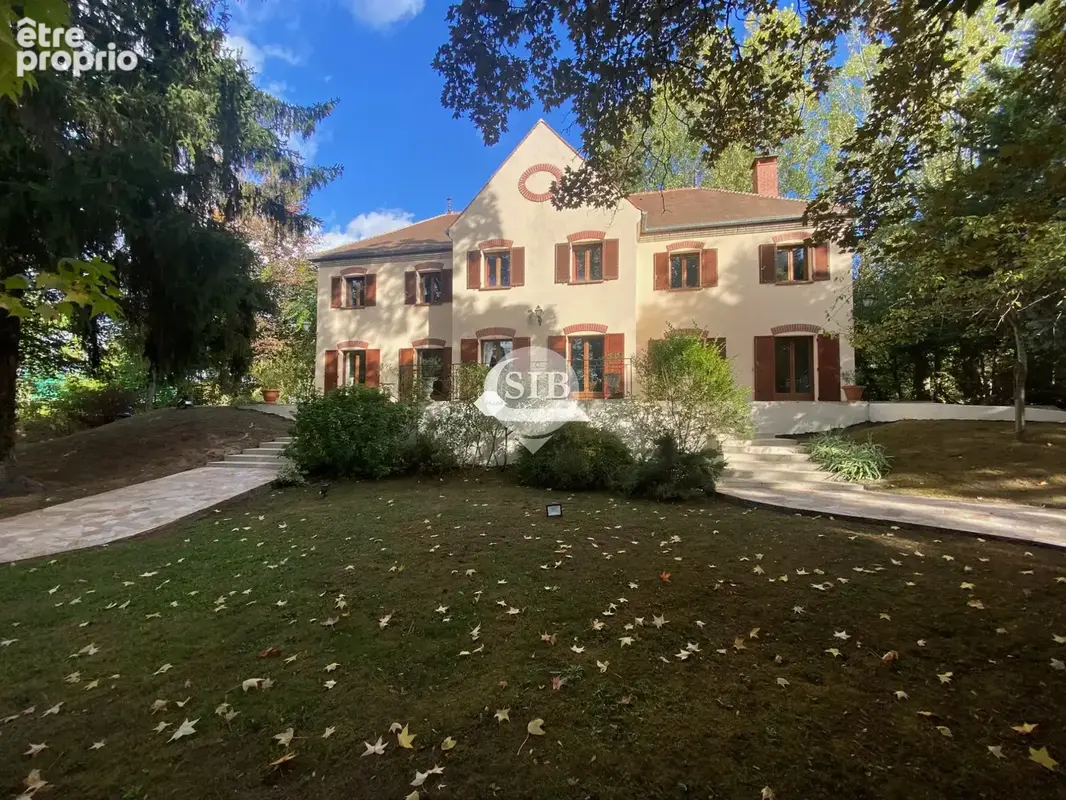 Maison 9 pièces 250 m² à vendre à Longpont-Sur-Orge (91310) - photo 2