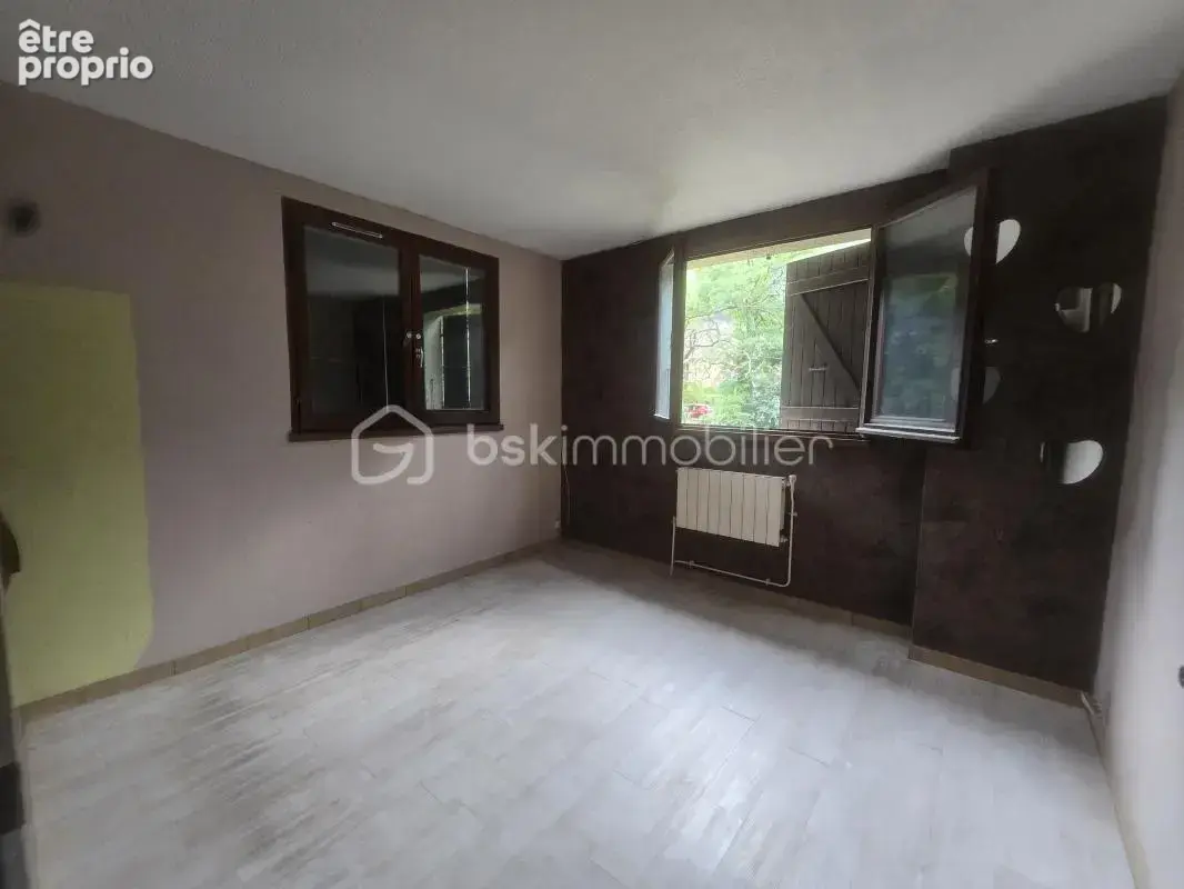 Maison de caractère à rénover au Péage-de-Vizille – 118 m² habitables – 3 588 m² de terrain - photo 6