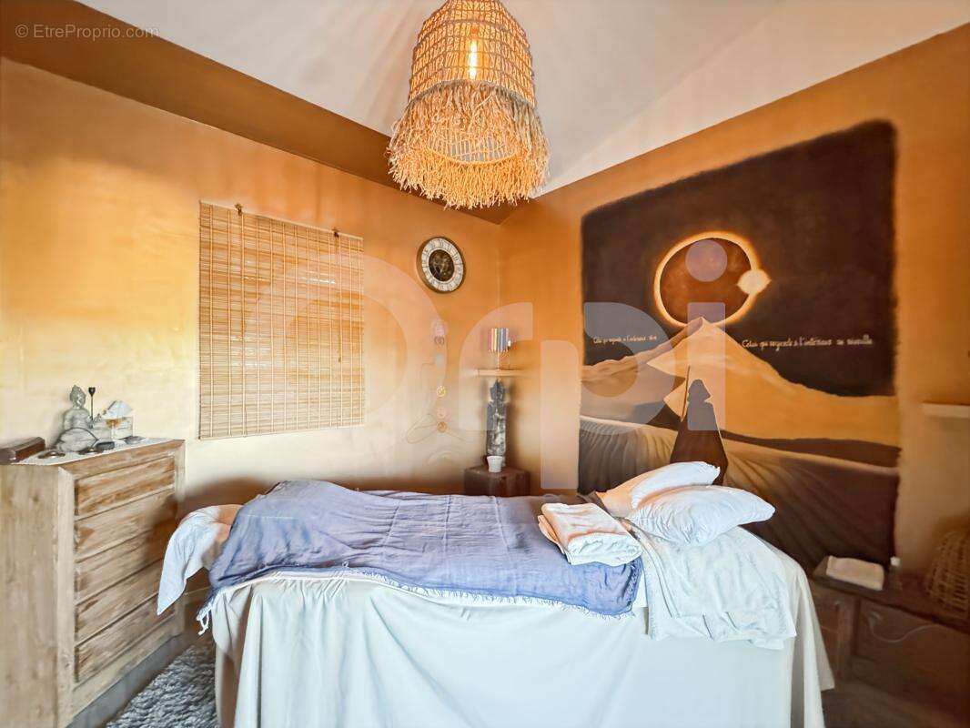 Maison à LA LONDE-LES-MAURES