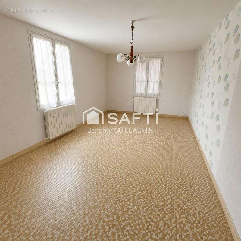 Photo 7 - Maison à BAYET
