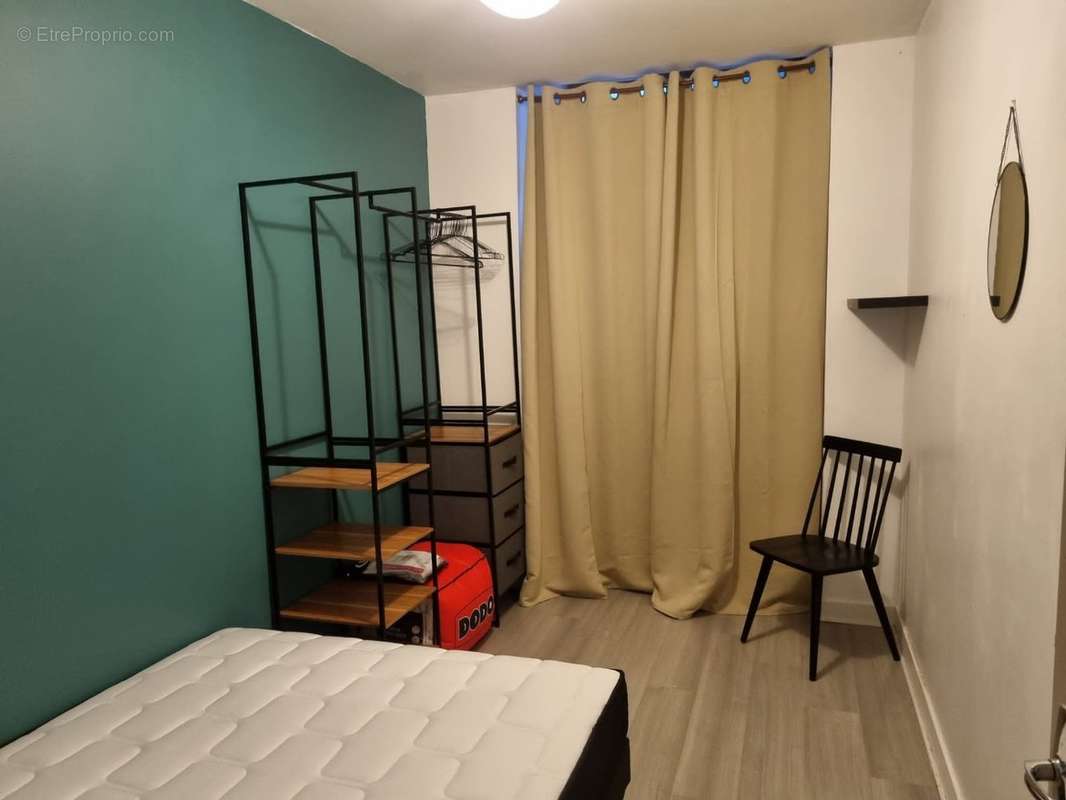 Appartement à SAINT-YRIEIX-LA-PERCHE