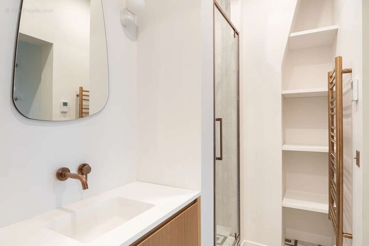 Appartement à PARIS-6E
