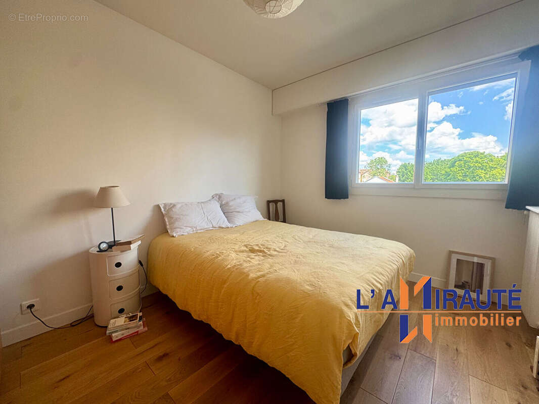 Appartement à HOUILLES