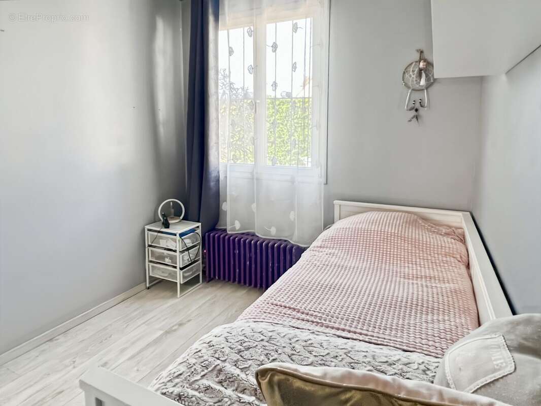 Maison à MORANGIS