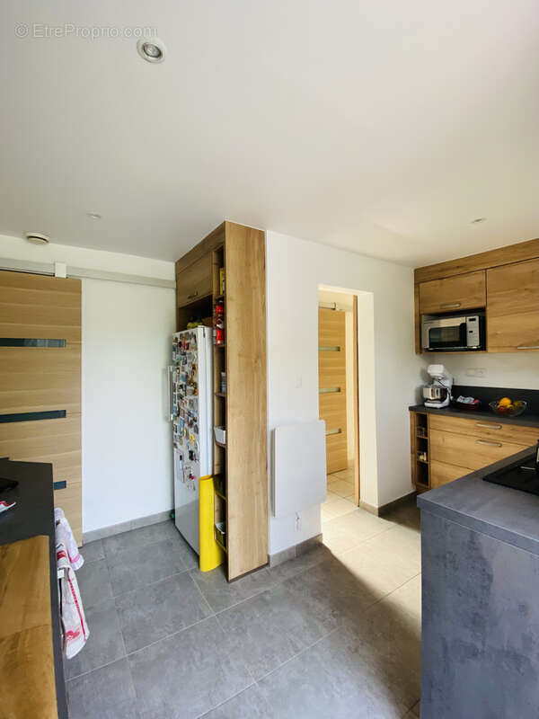 Maison à MONTEREAU-FAULT-YONNE