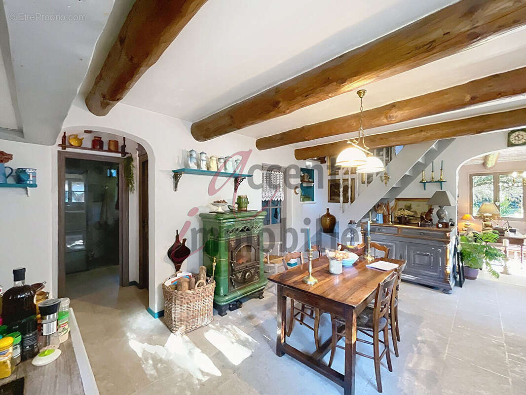 Maison à EYGALIERES