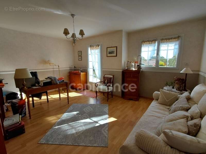 Maison à VALDIVIENNE