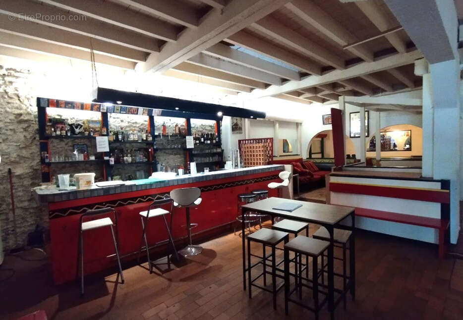 Commerce à MONT-DE-MARSAN