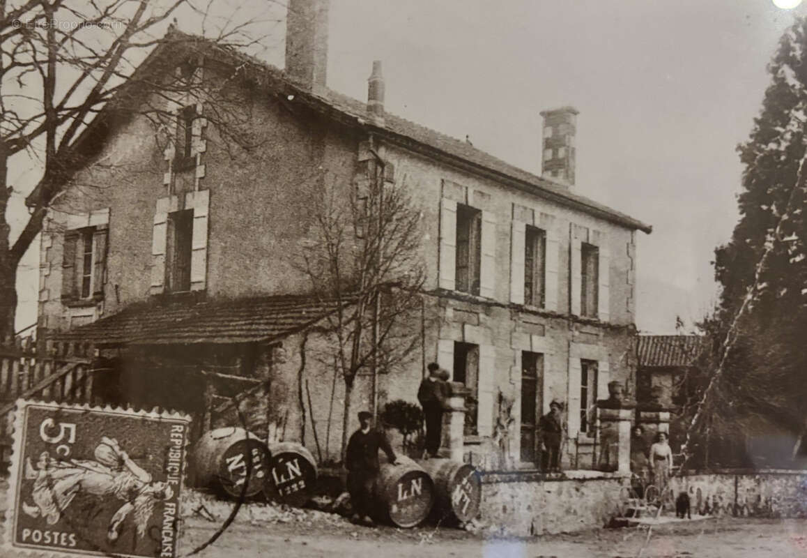 Maison à MASSIGNAC
